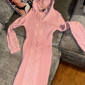 SERIOUS INQUIRIES ONLY! RARE VINTAGE COOGI Pink Long Sleeve HOODED Knit Dress